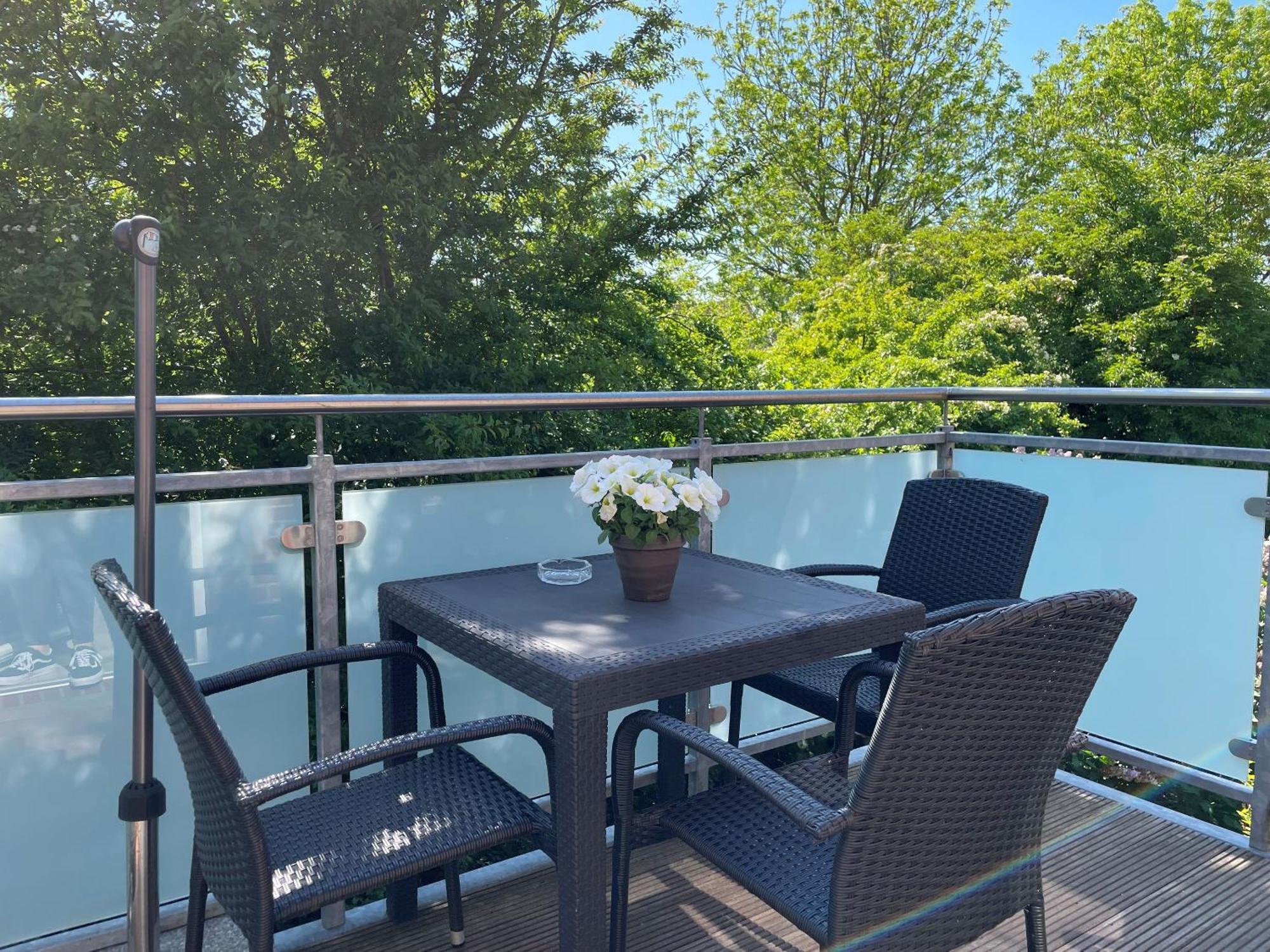 Helle Balkonwohnung Juist Hooksiel
